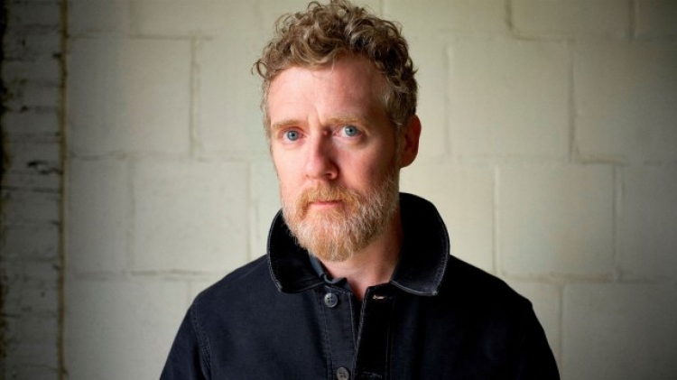 Okulsuz Ünlüler (Müzisyen Glen Hansard)